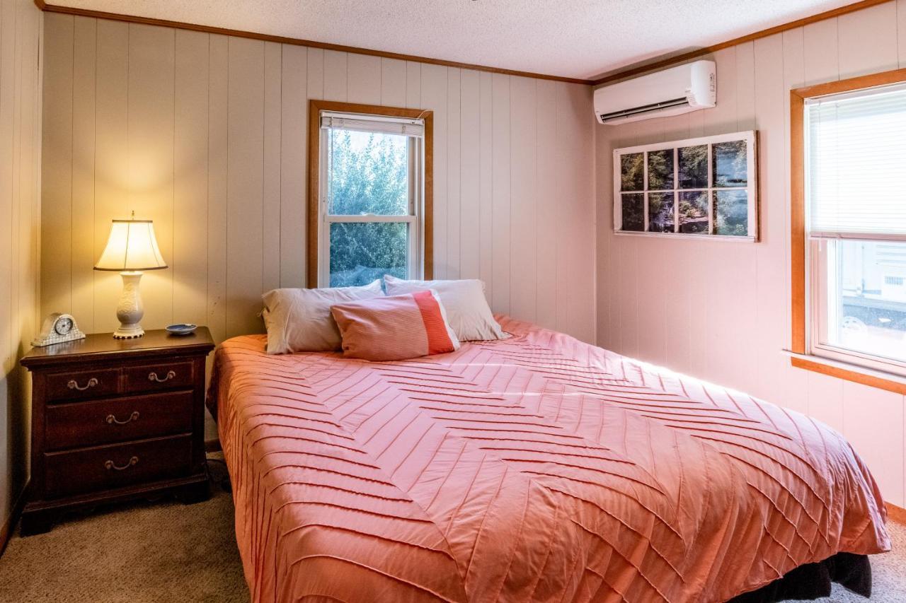 Holiday home Deep Creek Shambala